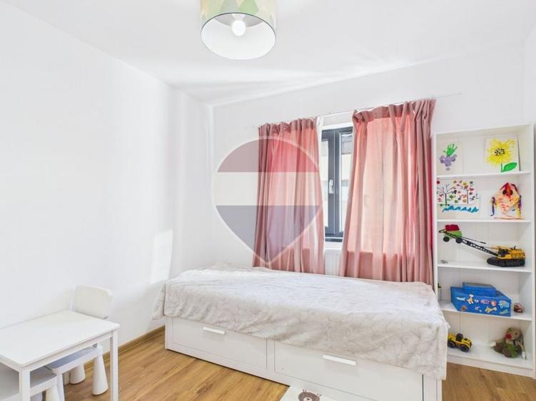 Casă individuală cu 4 camere cu Teren 402 Mp în Clinceni