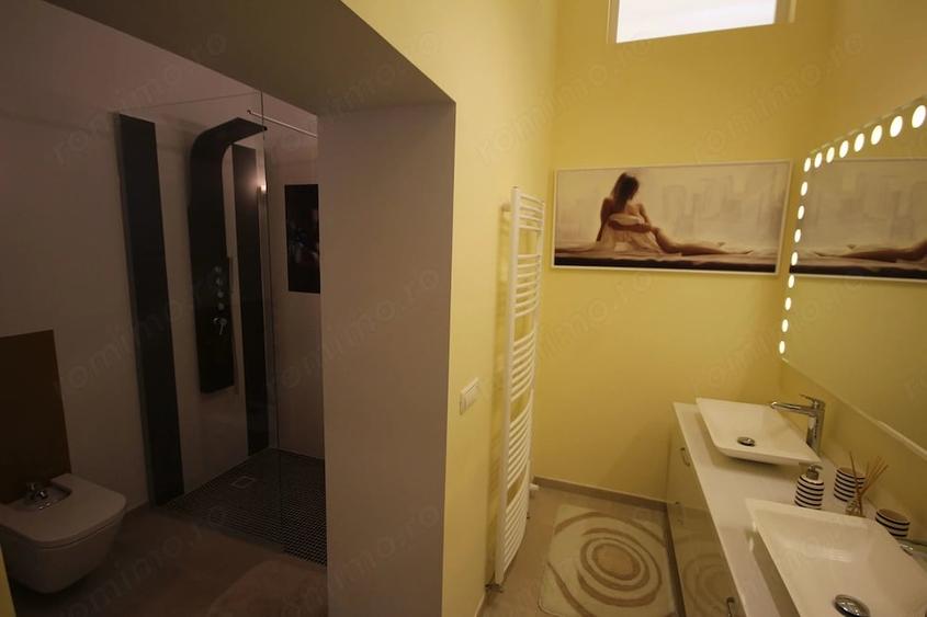 Apartament cu 3 camere decomandat în Odobescu