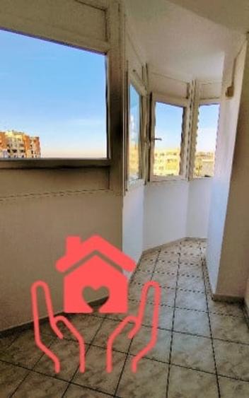 Apartament cu 4 camere decomandat, mobilat în 1 Mai