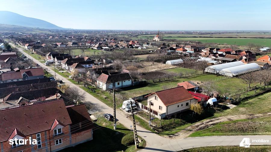 Casă cu 3 camere cu Teren 1450 Mp în Șiria
