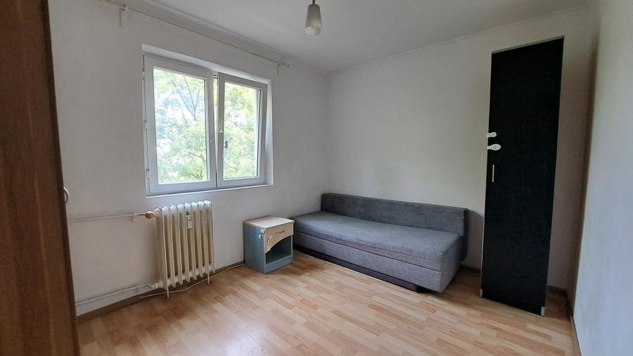 Apartament cu 2 camere semidecomandat în Brâncoveanu