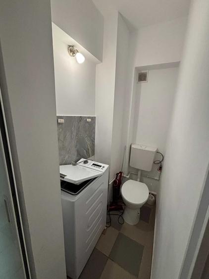 Apartament cu 3 camere decomandat în Tătărași