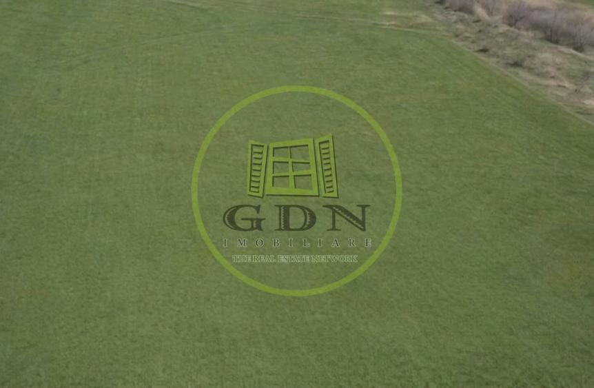 Teren Construcții intravilan de 9000 mp, în Stupini
