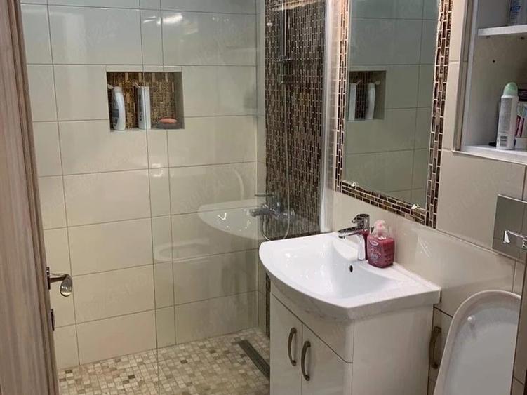 Apartament cu 2 camere semidecomandat, mobilat în Calea București