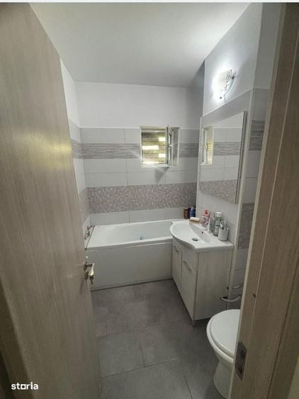 Apartament cu 2 camere în Craiovei