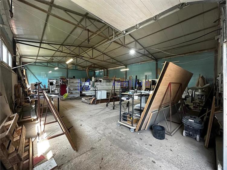Spațiu comercial, de 290 mp, în Zona industrială