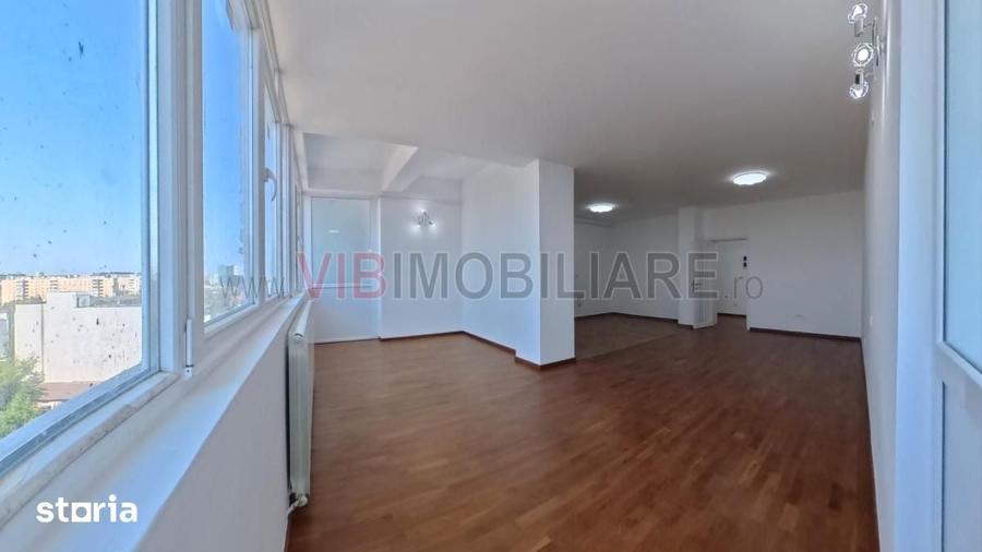 Apartament cu 5 camere în Pieptănari