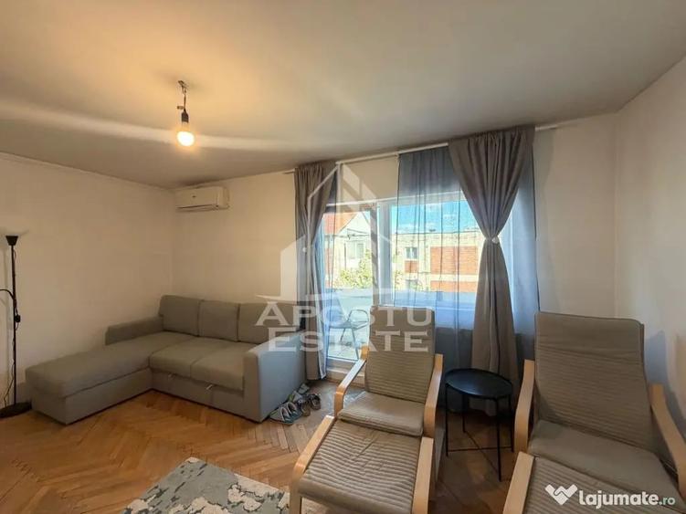 Apartament cu 2 camere decomandat în Bucovina