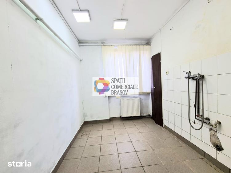 Spațiu comercial, de 55 mp, în Dârste