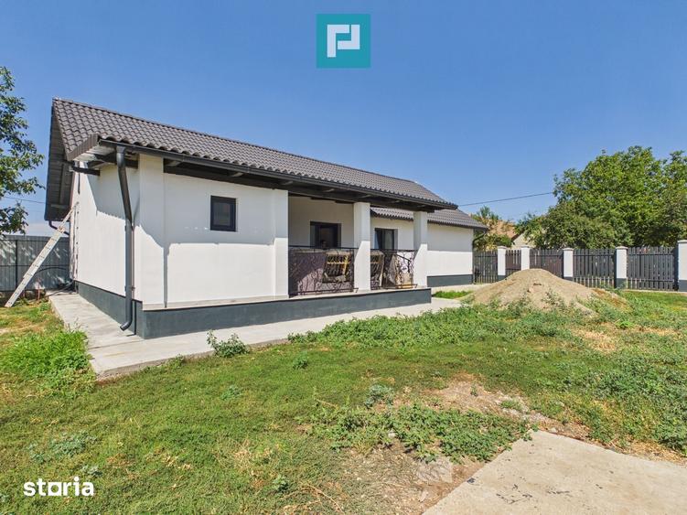 Casă cu 4 camere cu Teren 738 Mp în Olari
