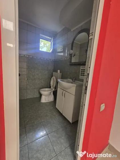 Spațiu comercial, de 95 mp, în Central