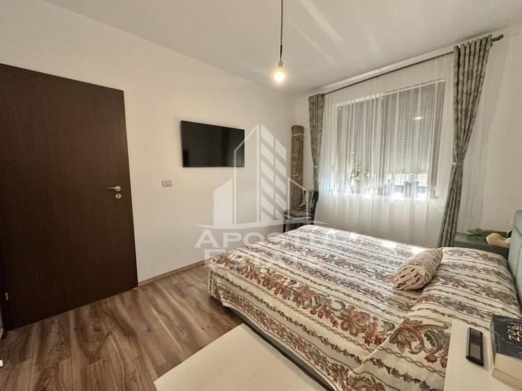 Apartament cu 2 camere semidecomandat, mobilat în Giroc