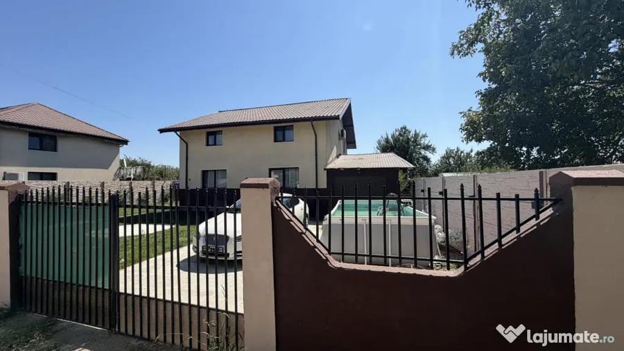 Casă cu 5 camere cu Teren 457 Mp în Ciorogârla