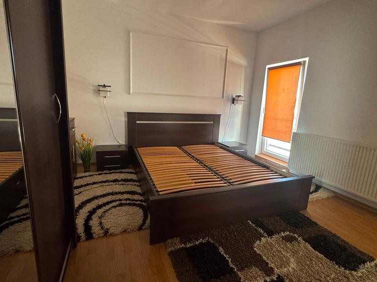 Apartament cu 2 camere semidecomandat în Giroc