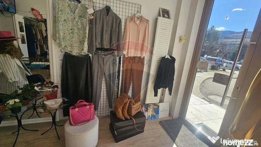 Spațiu comercial, de 47 mp, în Central