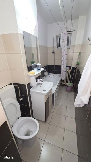 Apartament cu 2 camere semidecomandat în Km 4