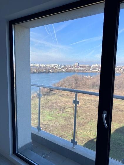 Apartament cu 3 camere decomandat în Pantelimon