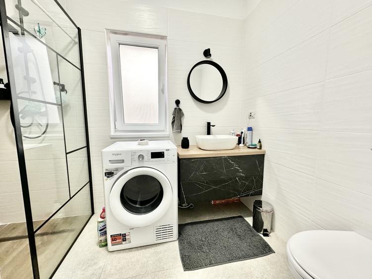 Duplex cu 4 camere cu Canalizare în Moșnița Veche