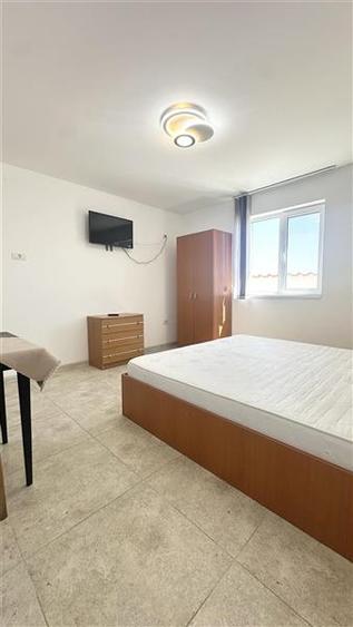 Hotel/Pensiune, de 200 mp, în Exterior Nord