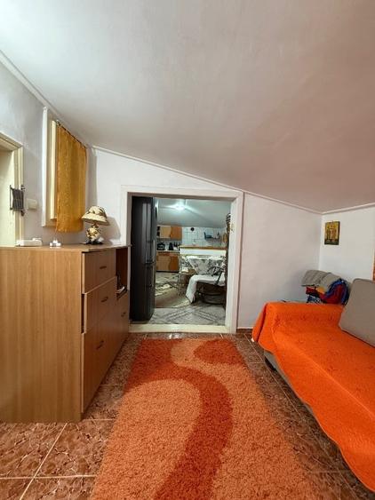 Casă individuală cu 5 camere cu Garaj în Vânători