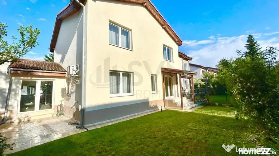 Casă cu 4 camere cu Teren 242 Mp în Iancu Nicolae