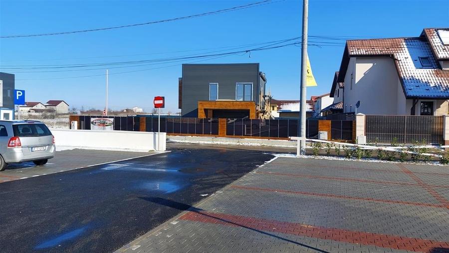 Casă individuală cu 4 camere cu Teren 425 Mp în Dragomirești-Vale