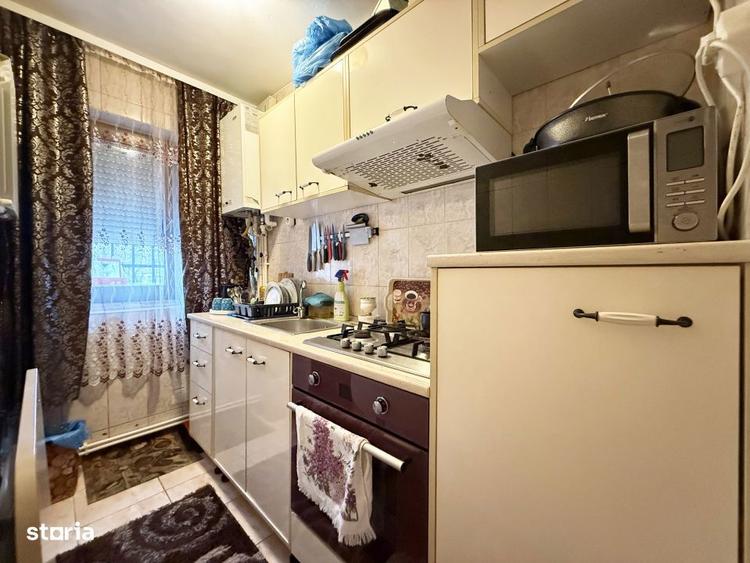Apartament cu 3 camere, mobilat în Central