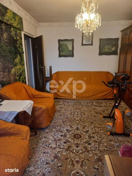 Apartament cu 2 camere decomandat în Războieni