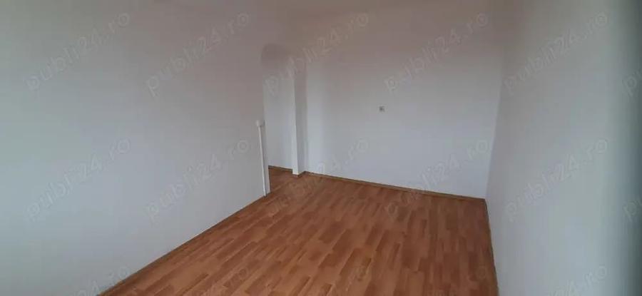 Apartament cu 2 camere semidecomandat în Semicentral
