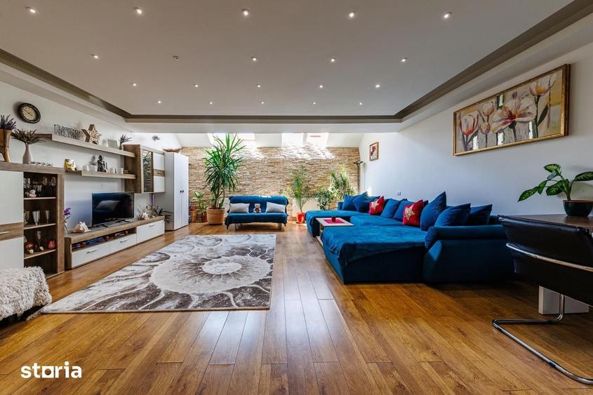 Apartament cu 3 camere decomandat în P-ța Unirii