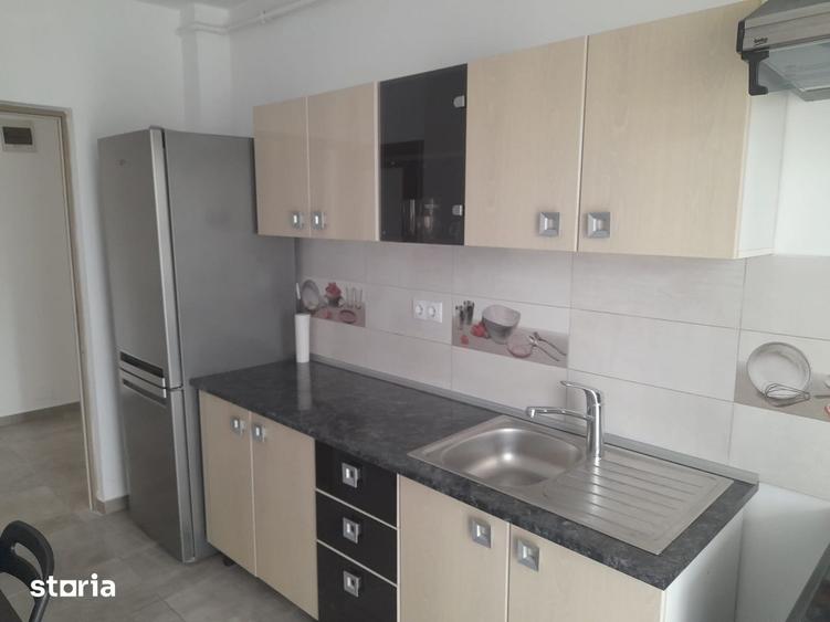 Apartament cu 2 camere decomandat, mobilat în Mărăști