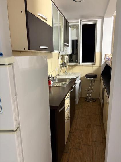 Apartament cu 2 camere semidecomandat în Exterior Vest
