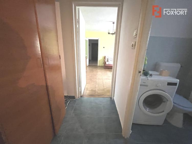 Apartament cu 2 camere semidecomandat, mobilat în Girocului