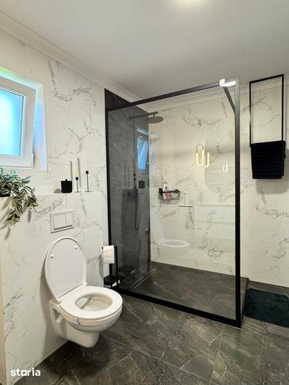 Casă cu 4 camere cu Teren 460 Mp în Hidiș