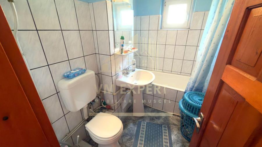 Apartament cu 2 camere decomandat în Central