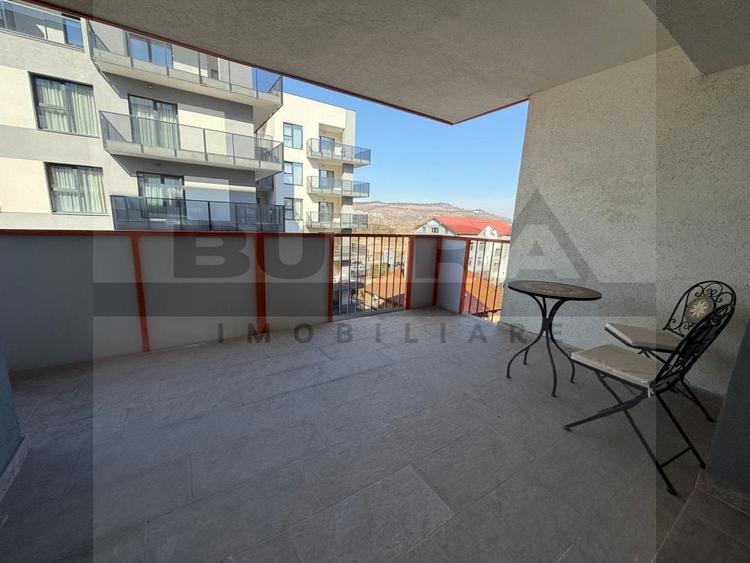 Apartament cu 2 camere semidecomandat, mobilat în Ultracentral