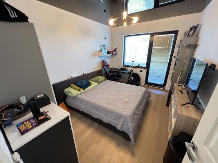Apartament cu 4 camere decomandat, mobilat în Tomis Nord