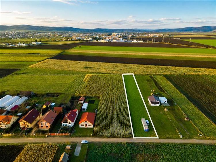 Teren Construcții intravilan de 2493 mp, în Chilieni
