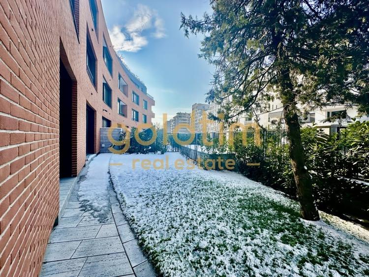 Apartament cu 3 camere decomandat, mobilat în Iancu Nicolae