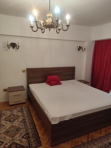 Apartament cu 2 camere decomandat, mobilat în Unirii