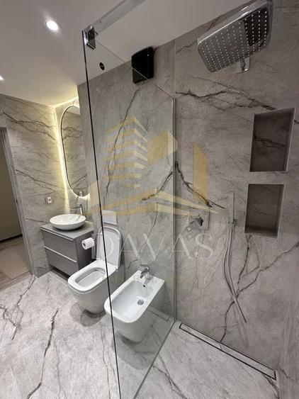 Apartament cu 2 camere semidecomandat, mobilat în Sopor