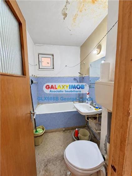 Apartament cu 2 camere decomandat în Drumul Taberei