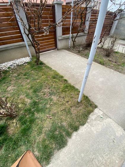 Casă cu 5 camere cu Teren 284 Mp în Ghiroda