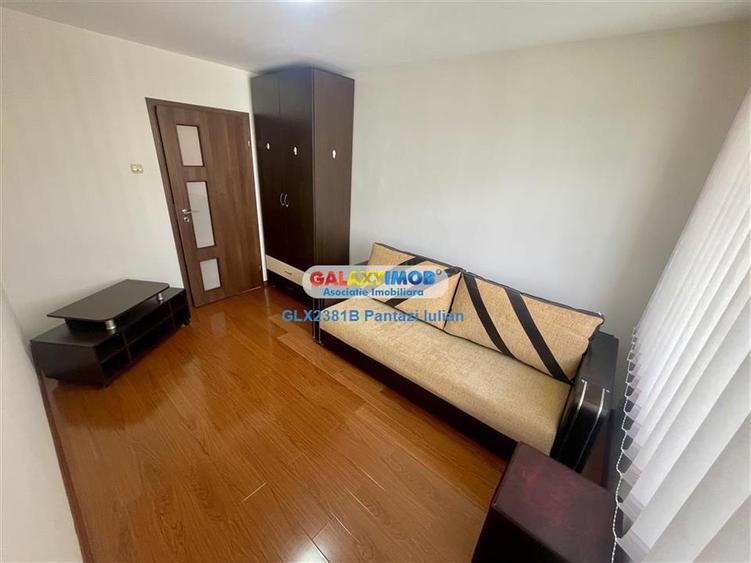 Apartament cu 3 camere semidecomandat, mobilat în Dristor