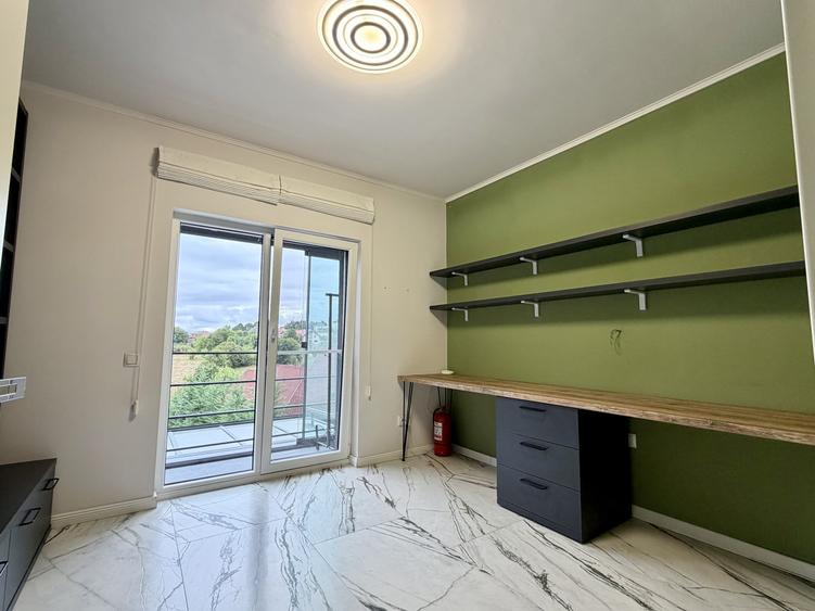 Casă individuală cu 5 camere cu Canalizare în Feleacu