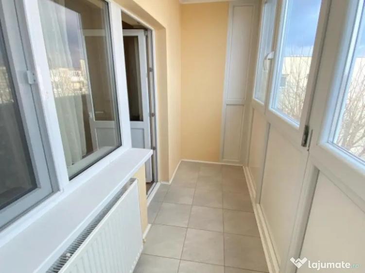 Apartament cu 2 camere semidecomandat în Miorița