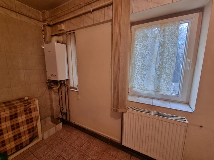 Garsonieră decomandată în 9 Mai