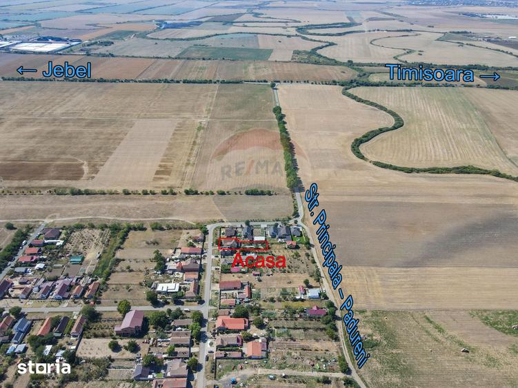 Casă cu 6 camere cu Teren 638 Mp în Pădureni