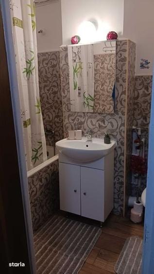 Apartament cu 2 camere semidecomandat în Colentina