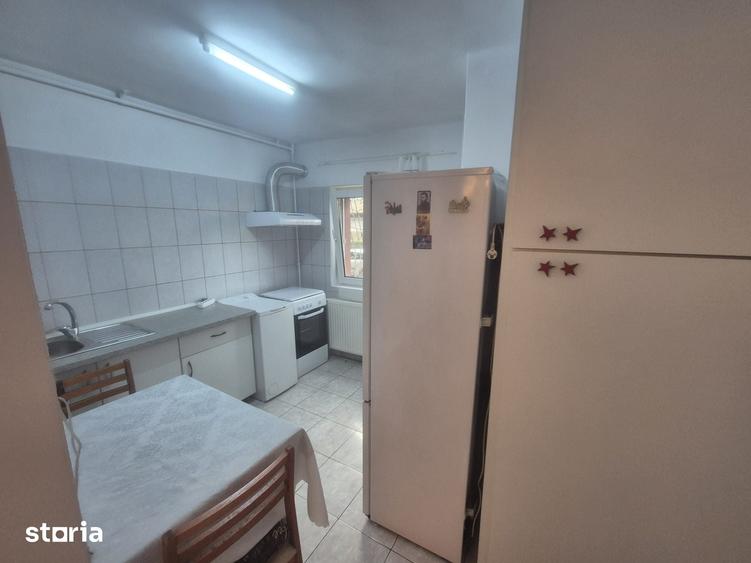 Drumul Sarii Liceul Ion Barbu 13 Septembrie garsoniera cu balcon - 3